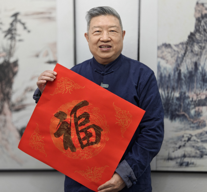 大年初二回娘家等活动多，要注意脾胃养护及保暖和作息