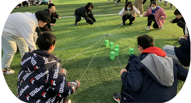新型运动 合肥八中国际部高一年级举办巧搭积木活动 二班戏剧性获胜